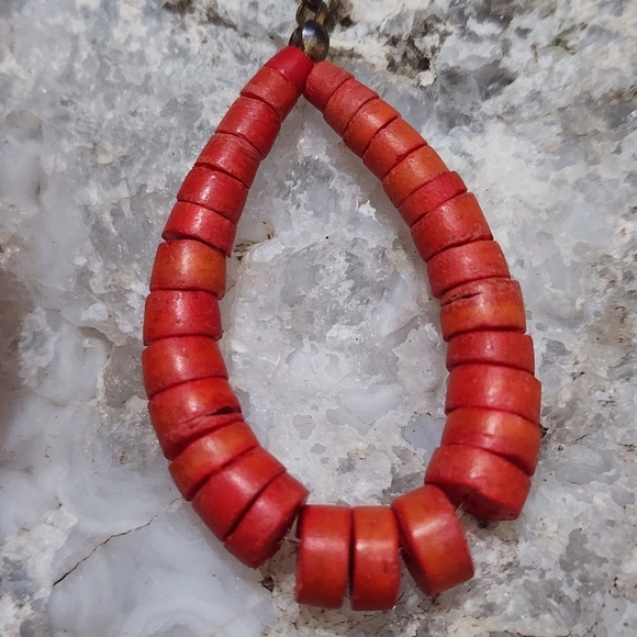 Vintage Red Beaded Earrings - Picture 2 of 5
